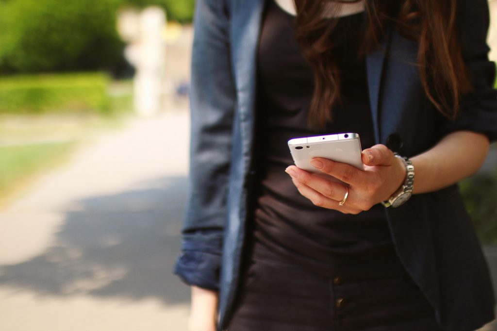 Cyberbullying bisa berujung pada risiko yang lebih serius