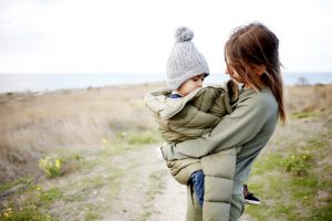 Bersama Si Kecil, kita bisa dibuat emosi sekaligus jatuh cinta.